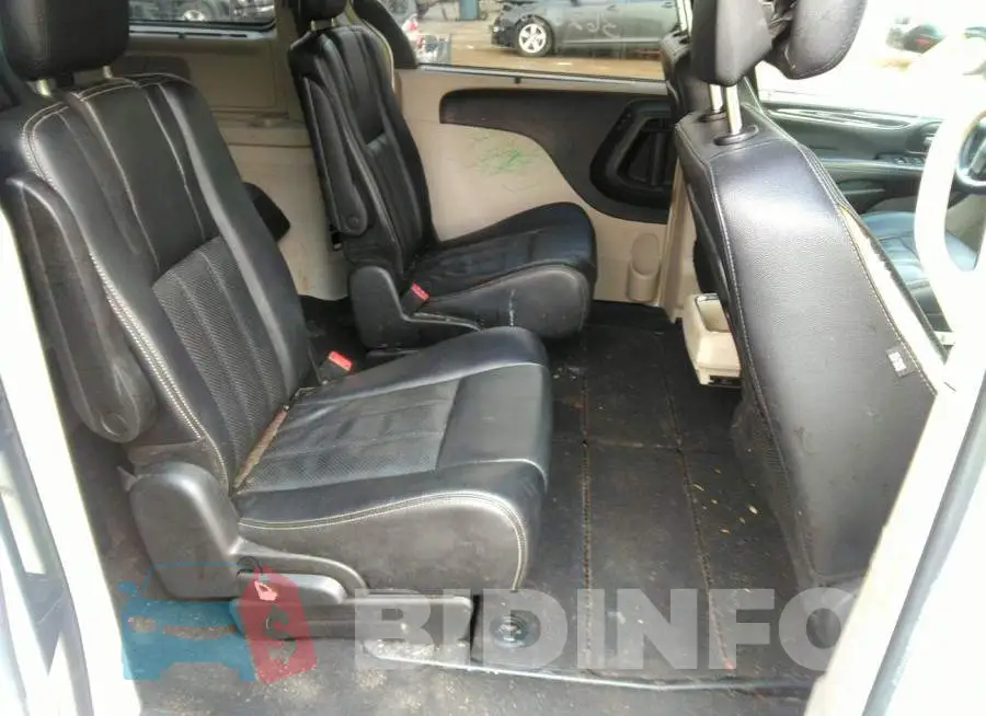 2C4RC1CG2DR766708 Photo# 8