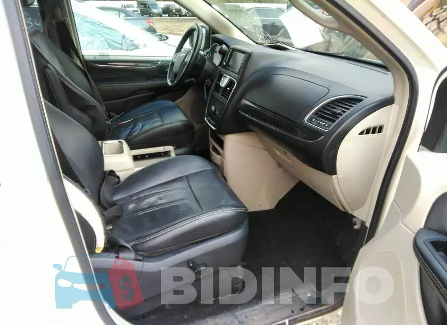 2C4RC1CG2DR766708 Photo# 5
