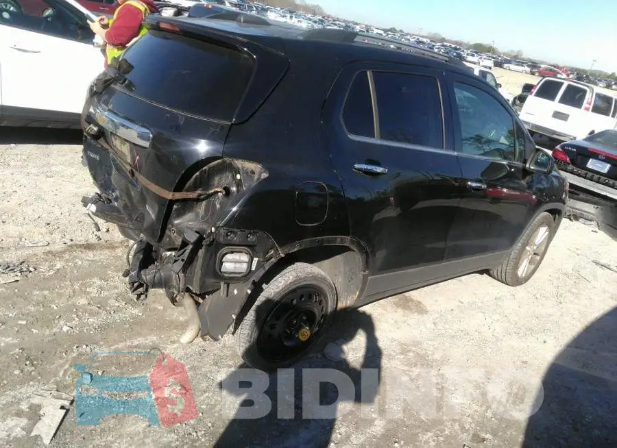 3GNCJMSB2HL144817 Photo# 4