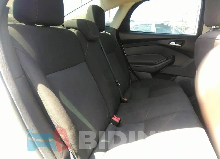 1FADP3F27FL276437 Photo# 8