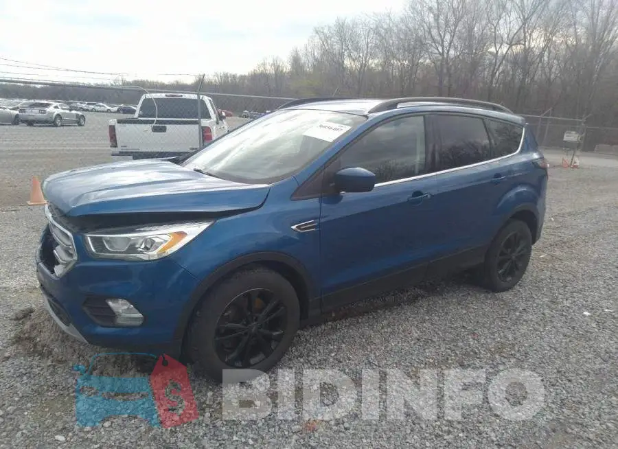 1FMCU9G97HUD51742 Photo# 2