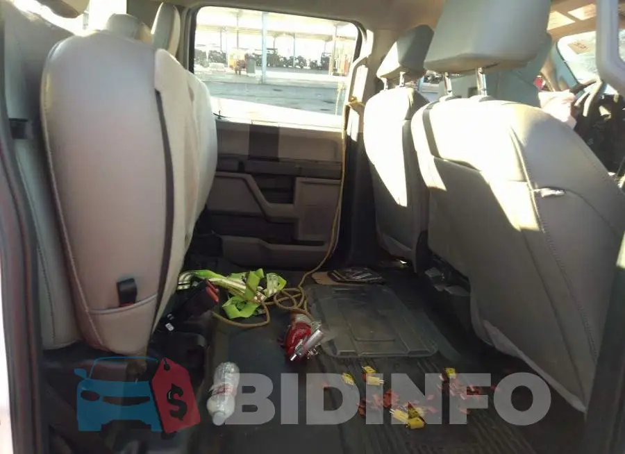 1FT7W2A66NED02821 Photo# 8