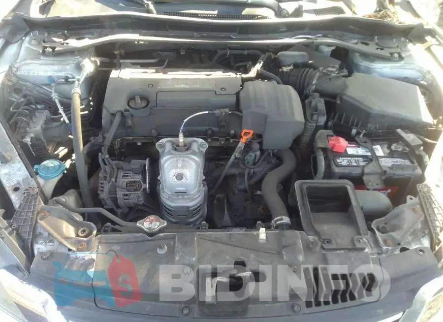 1HGCR2F86DA128532 Photo# 10
