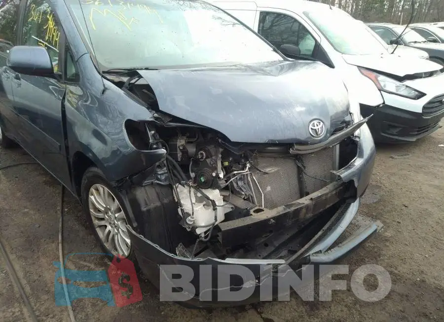 5TDYK3DC8DS366603 Photo# 6