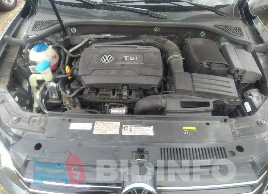1VWBS7A30FC051622 Photo# 10
