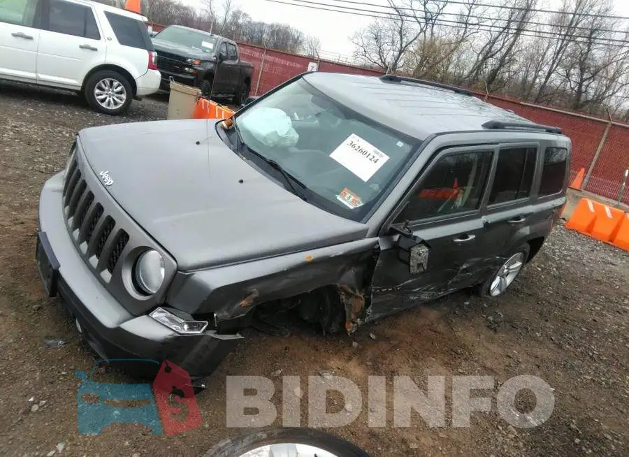 1C4NJRFB9ED509018 Photo# 2