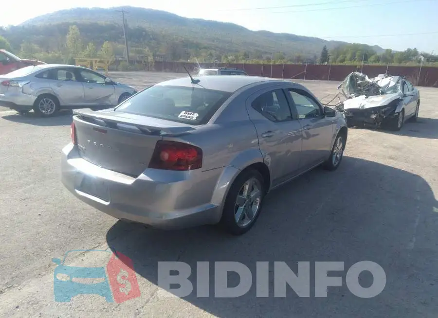 1C3CDZCB6DN619489 Photo# 4