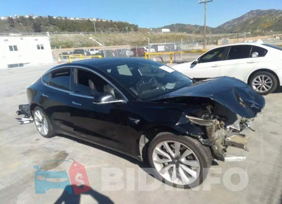 5YJ3E1EA8KF401824 Photo# 1