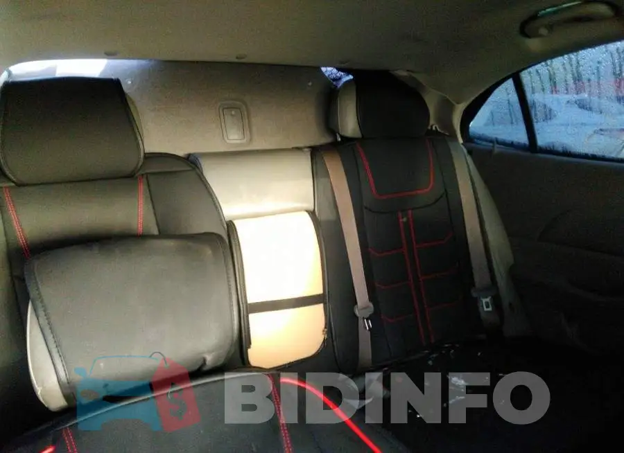 1G11D5SL6FF263962 Photo# 8