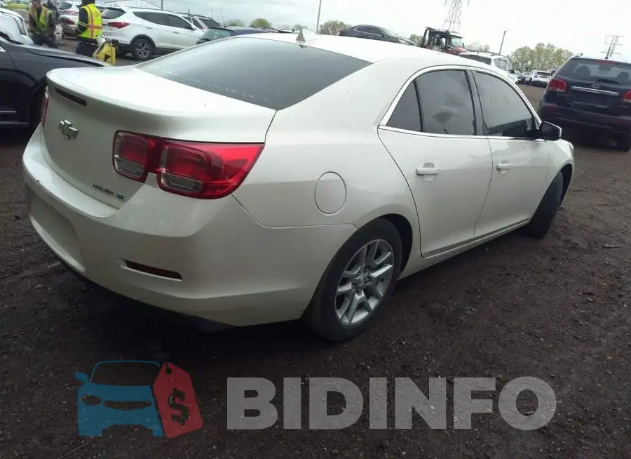 1G11D5SR3DF136183 Photo# 4