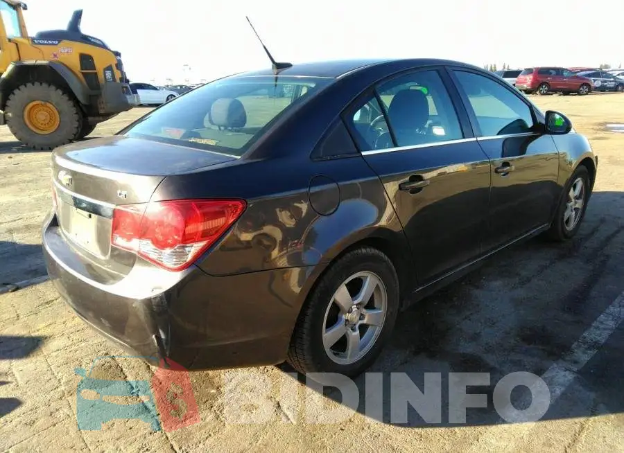 1G1PC5SB2E7241096 Photo# 4