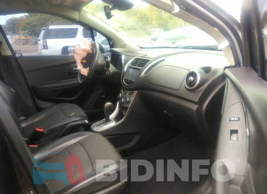 KL7CJLSB3FB244987 Photo# 5