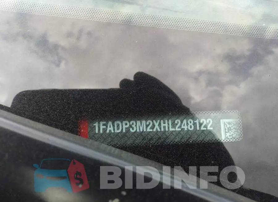 1FADP3M2XHL248122 Photo# 9