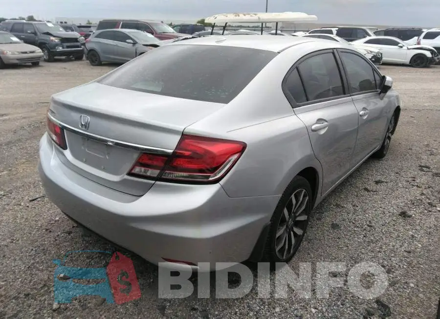 19XFB2F93EE083749 Photo# 4