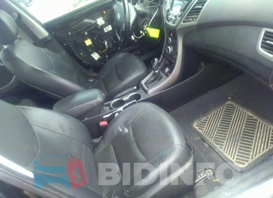 5NPDH4AE8FH634132 Photo# 5