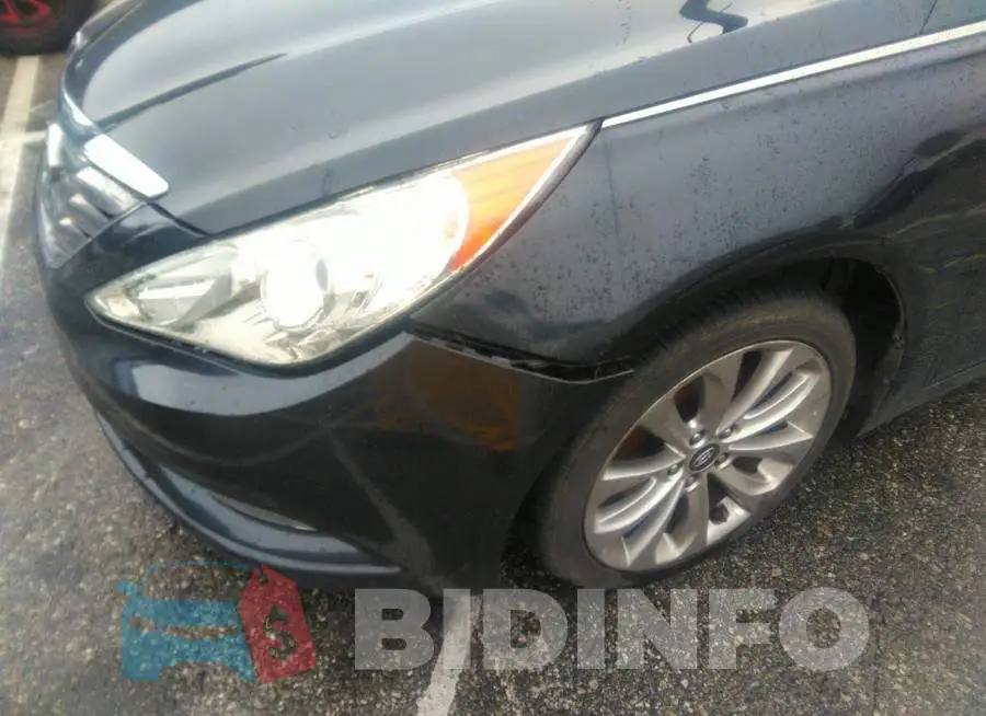 5NPEC4AC2DH606972 Photo# 6