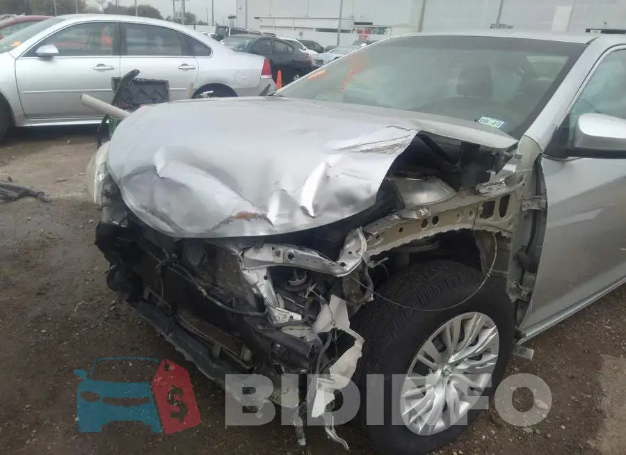 4T4BF1FK4DR324607 Photo# 6