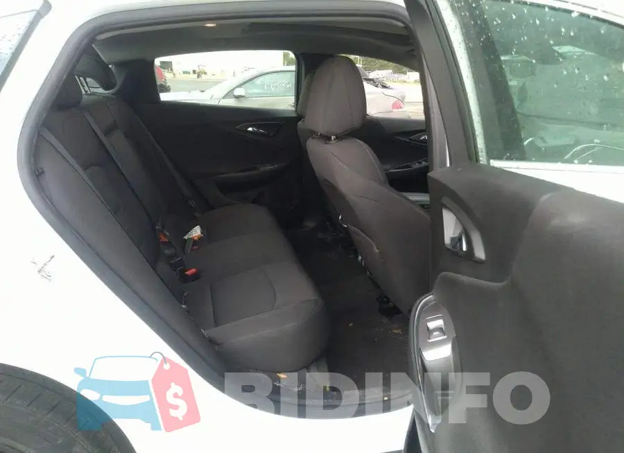 1G1ZD5ST2KF104627 Photo# 8