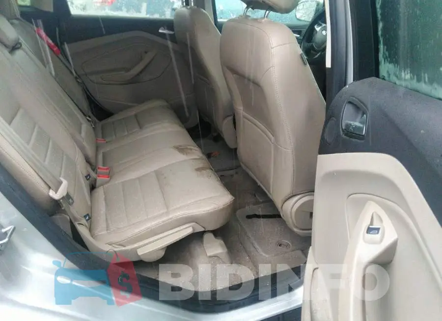 1FADP5CU0FL124405 Photo# 8