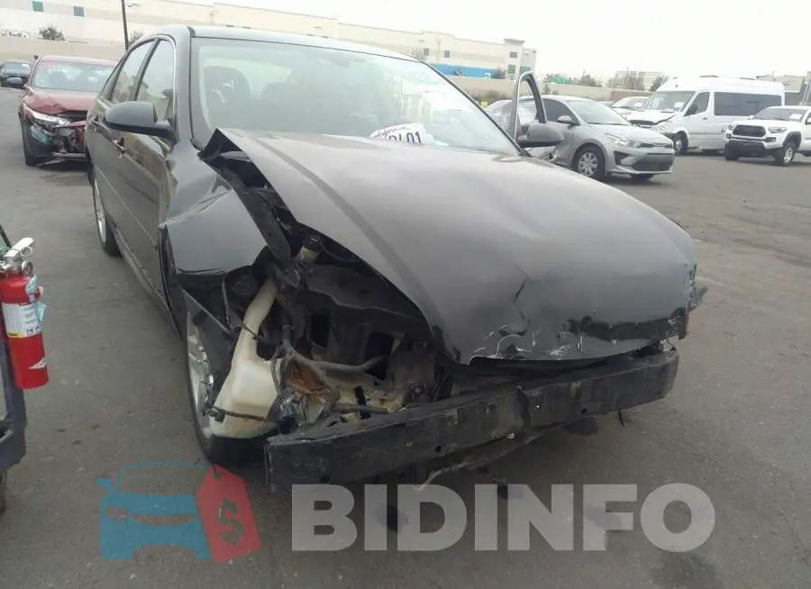 2G1WB5E31G1108123 Photo# 6