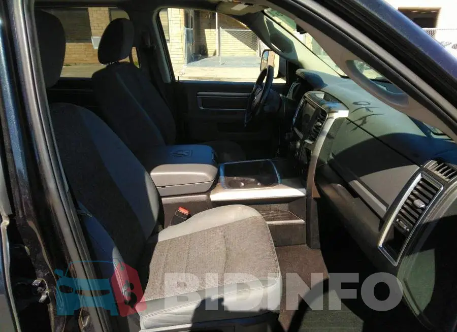 1C6RR7LT4JS153196 Photo# 5