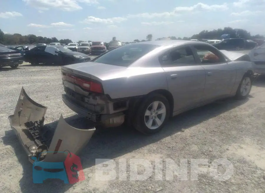 2C3CDXBGXEH314752 Photo# 4