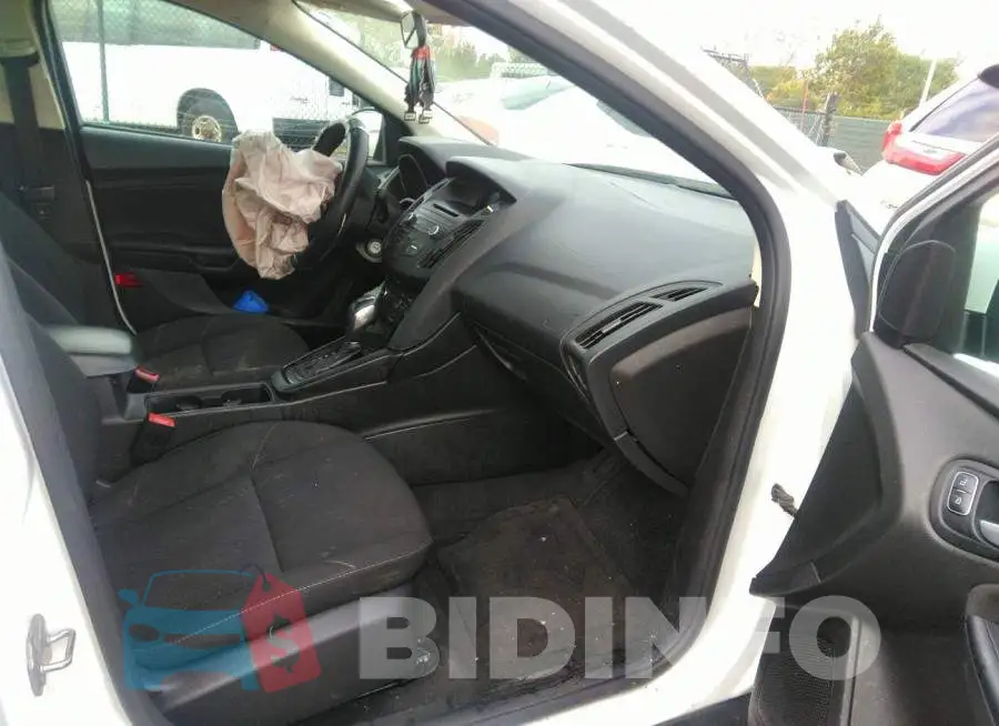 1FADP3F29GL337594 Photo# 5