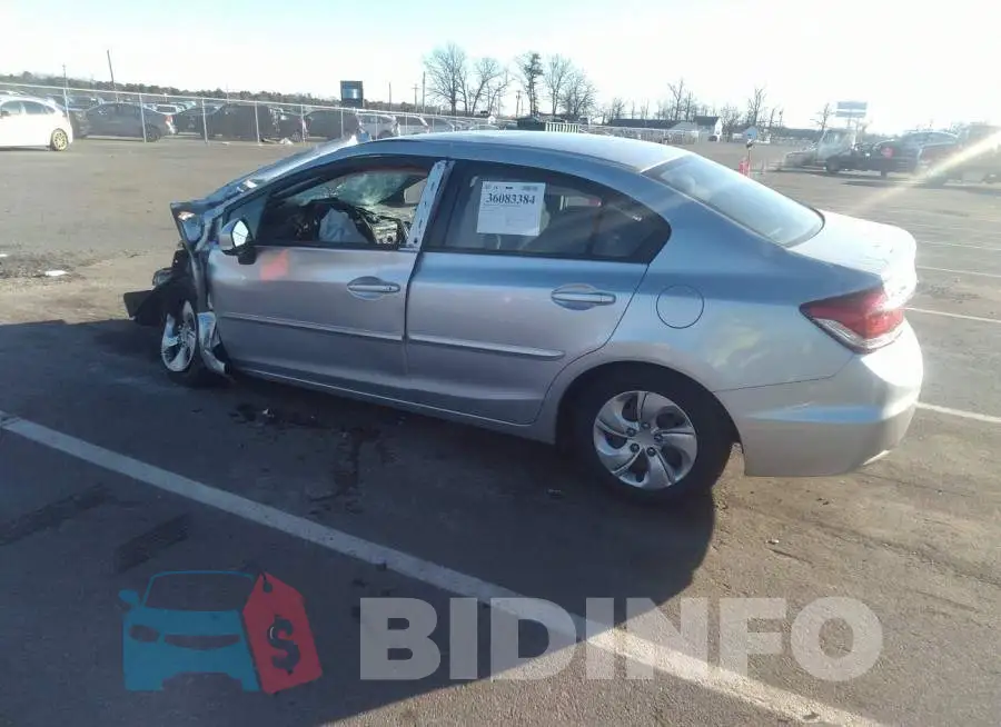 2HGFB2F52DH558647 Photo# 3