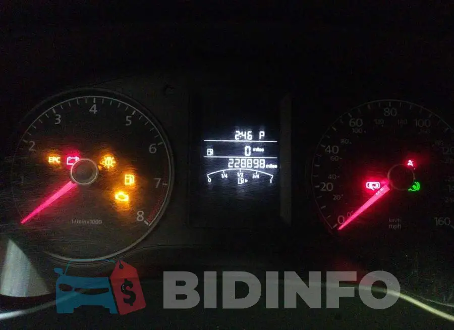 3VW2K7AJ6EM215807 Photo# 7