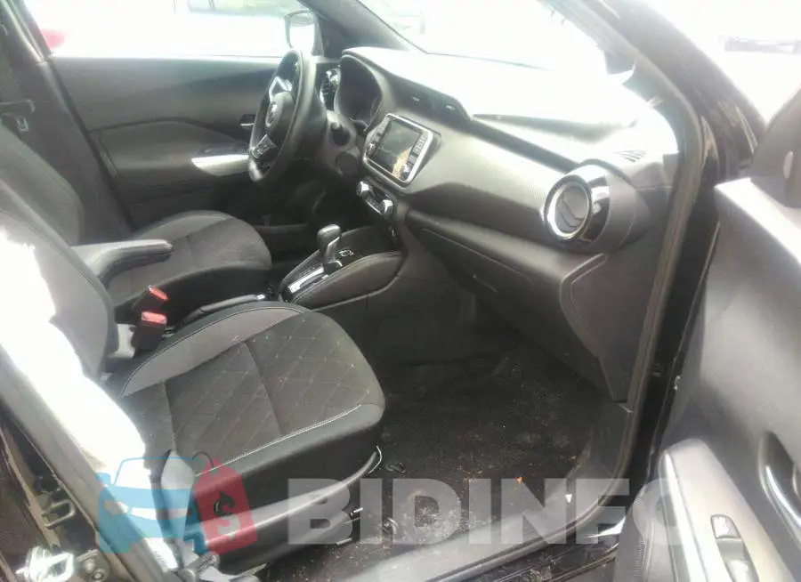 3N1CP5CU3KL554596 Photo# 5