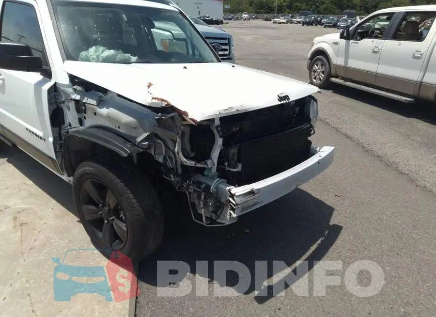 1C4NJPBA2FD297985 Photo# 6