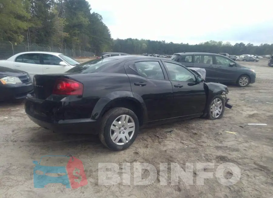 1C3CDZAB7DN554932 Photo# 4