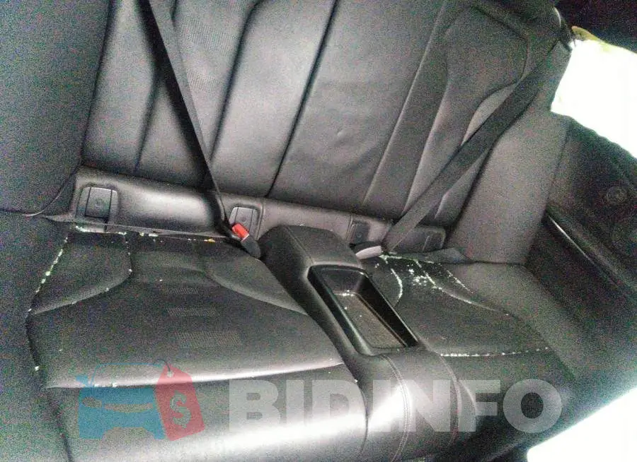 WBS3R9C56GK708534 Photo# 8