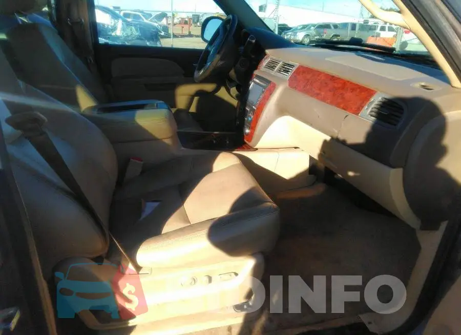 1GNSKKE71DR328685 Photo# 5