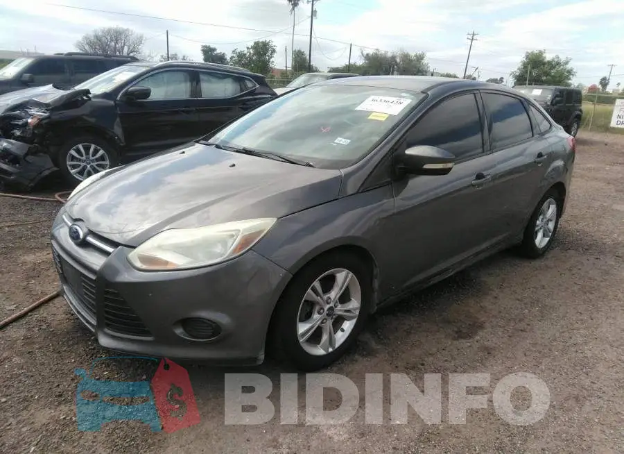 1FADP3F20EL275581 Photo# 2