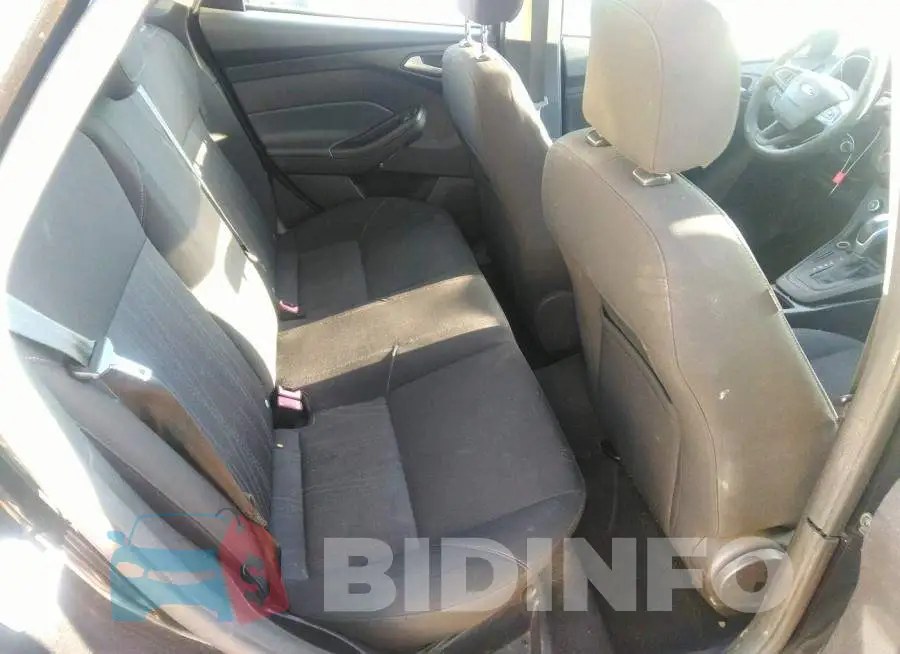 1FADP3F20FL230786 Photo# 8