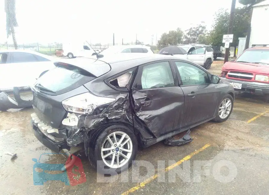 1FADP3K20GL364883 Photo# 4
