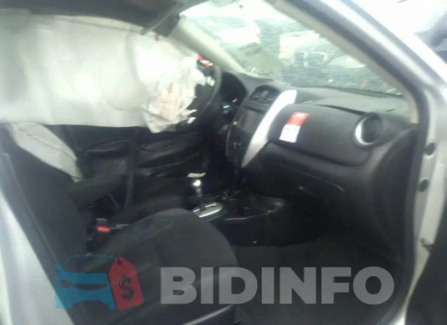 3N1CN7AP7KL852826 Photo# 4