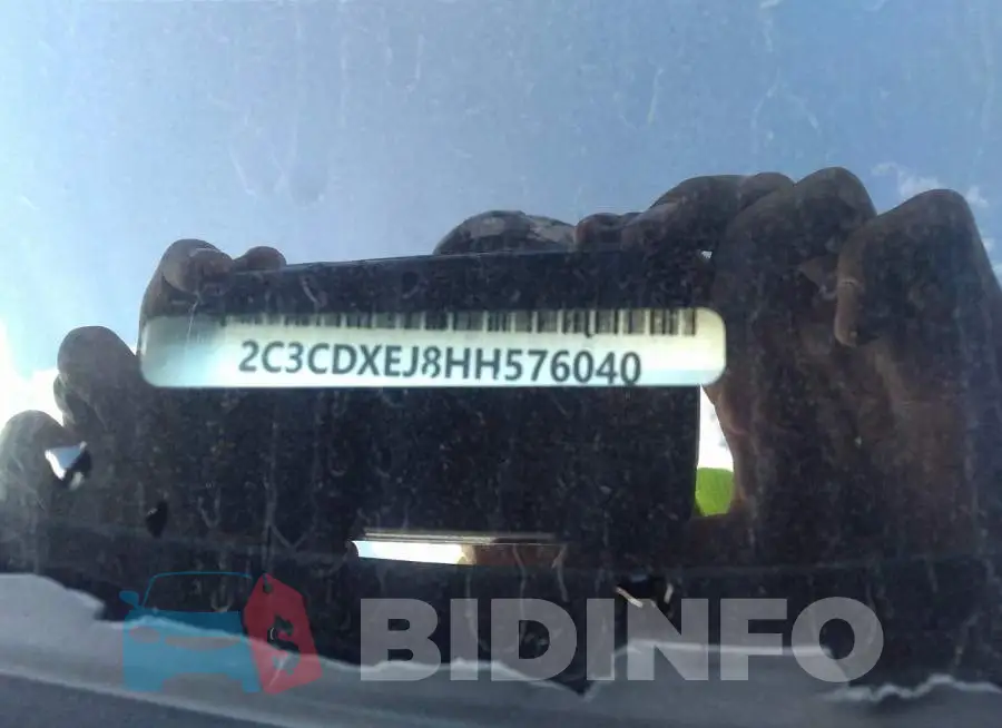 2C3CDXEJ8HH576040 Photo# 9
