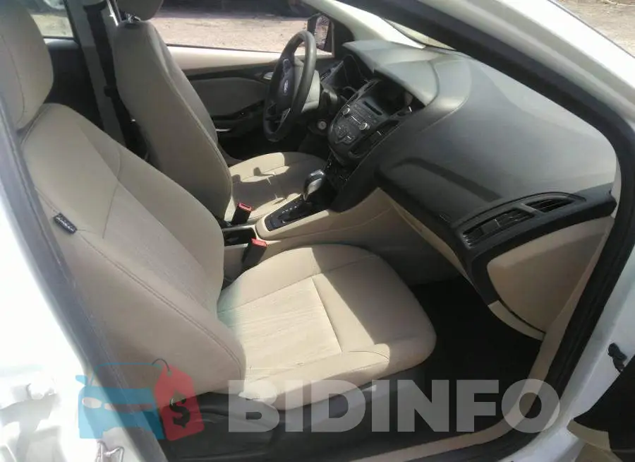 1FADP3FE8GL361377 Photo# 5