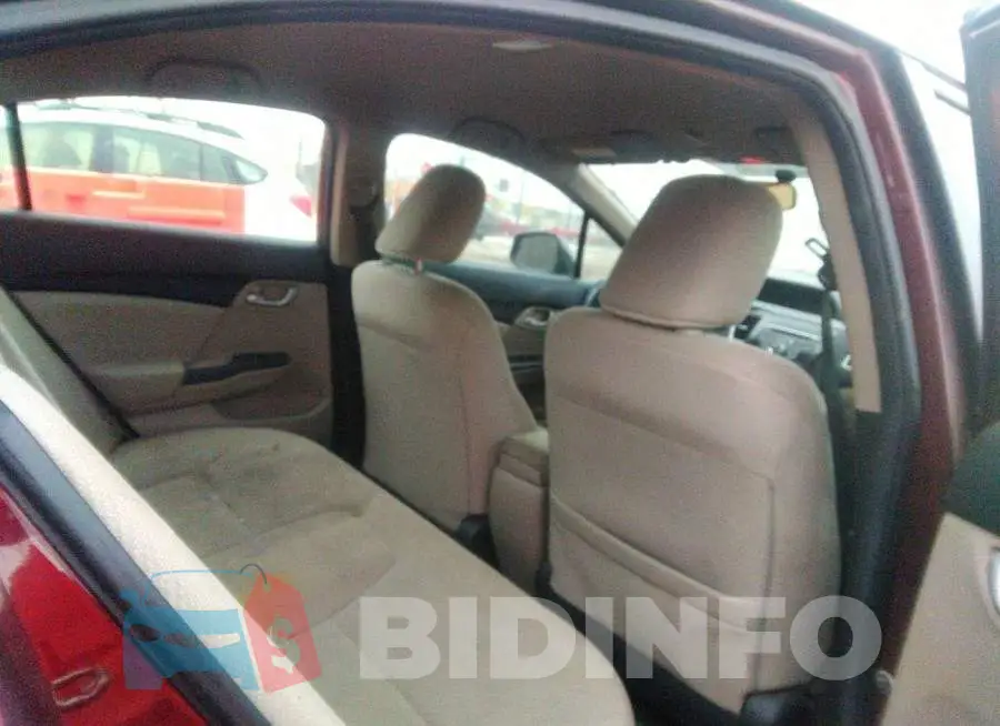 19XFB2F57DE064102 Photo# 8