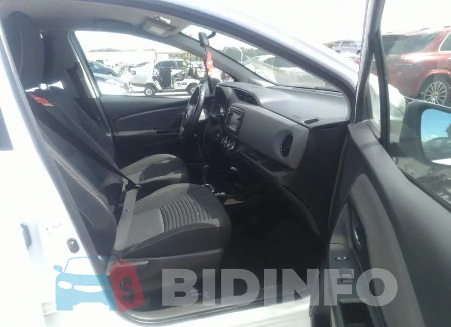 VNKKTUD39FA035240 Photo# 5