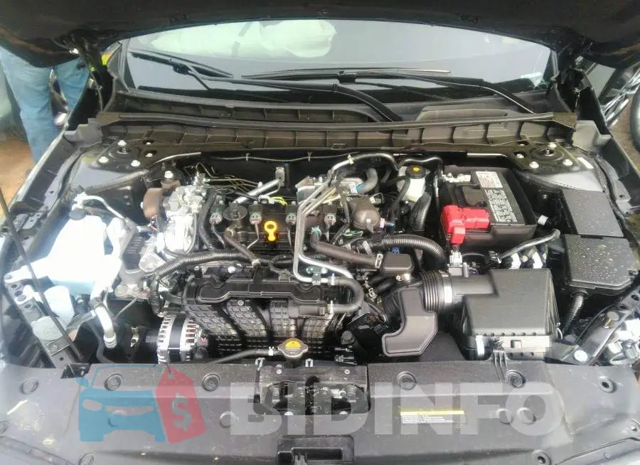 1N4BL4CV6PN358737 Photo# 10