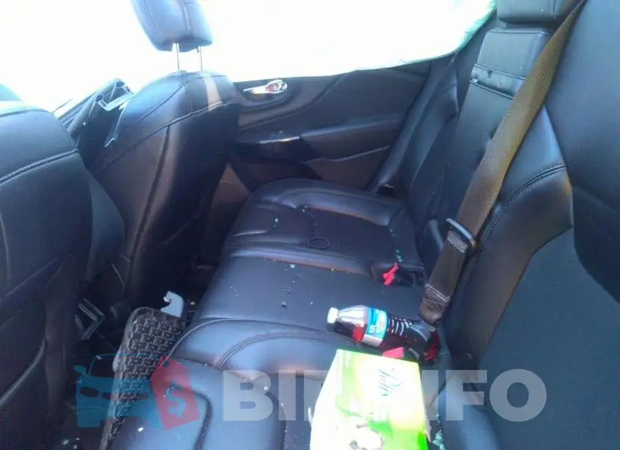 1C4PJMLX5KD284538 Photo# 8