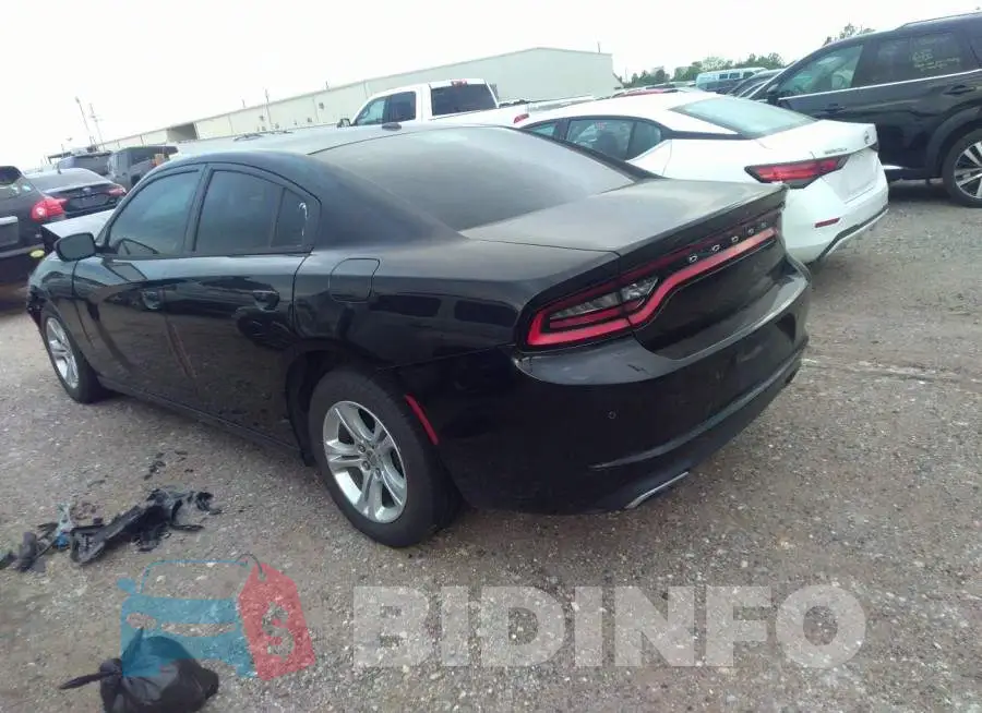2C3CDXBGXFH744945 Photo# 3
