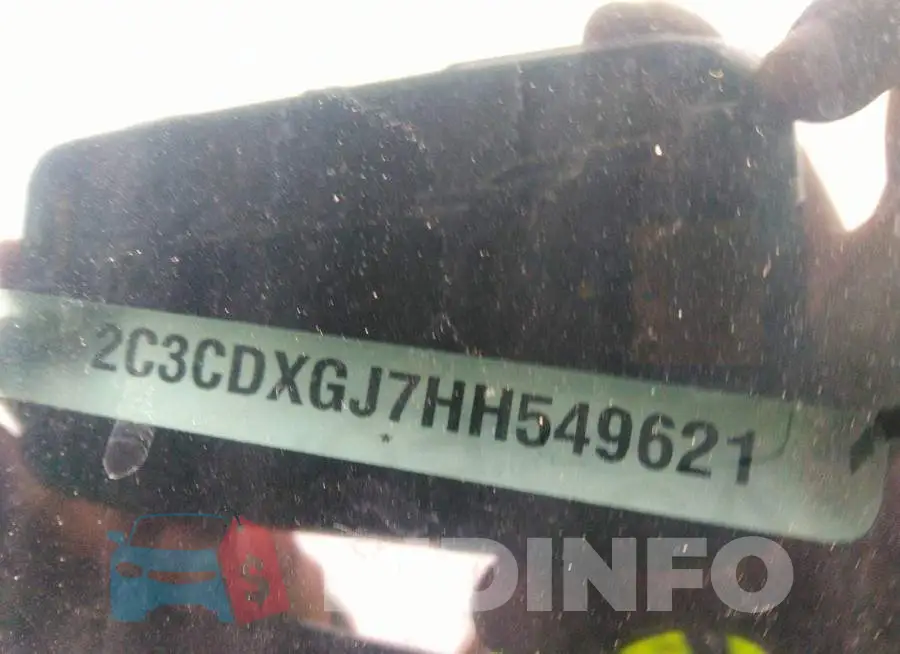 2C3CDXGJ7HH549621 Photo# 9