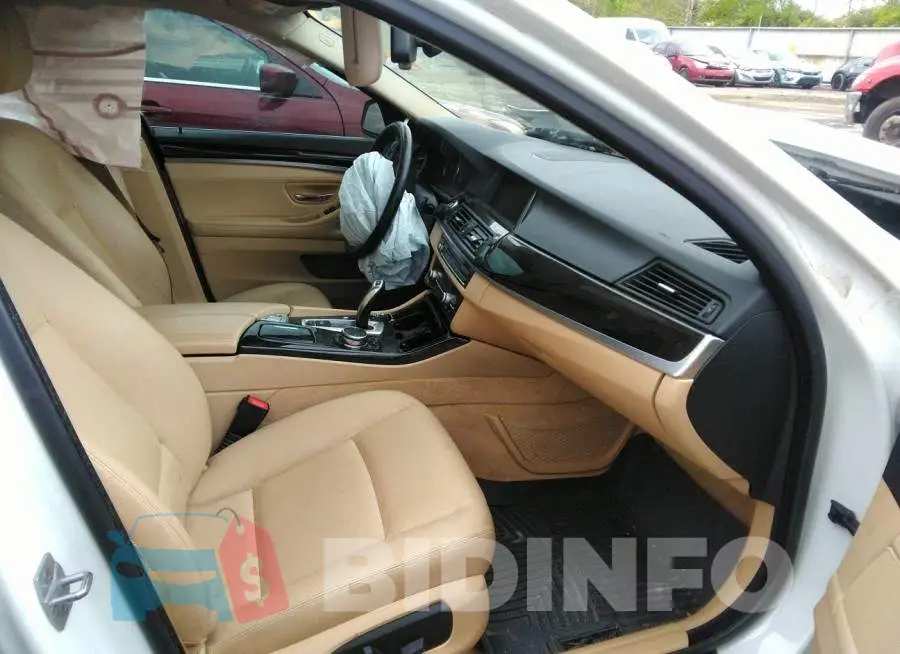 WBA5A7C53FD627793 Photo# 5