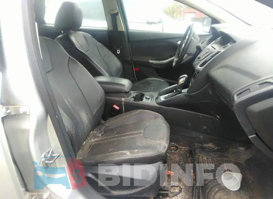 1FADP3F23DL188708 Photo# 5
