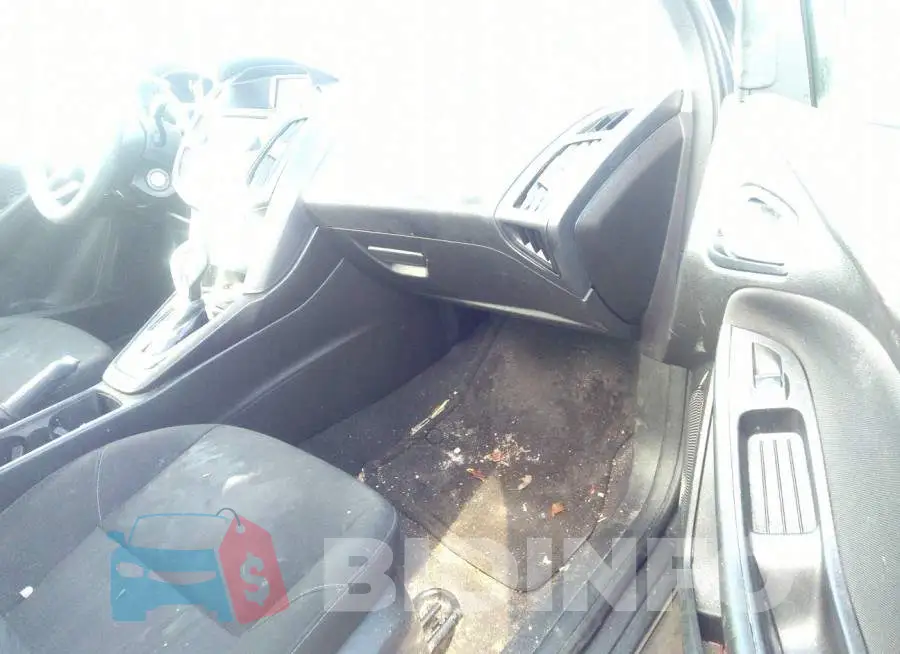 1FADP3F2XHL297916 Photo# 5
