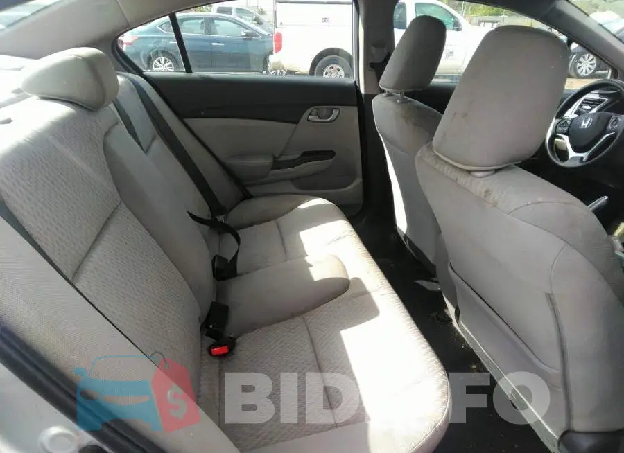 19XFB2E57FE067229 Photo# 8